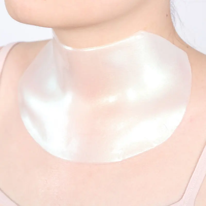calla-moisturizing-neck-mask-usage CALLA Radiance Neck Sheet Mask demo for spa product retailers